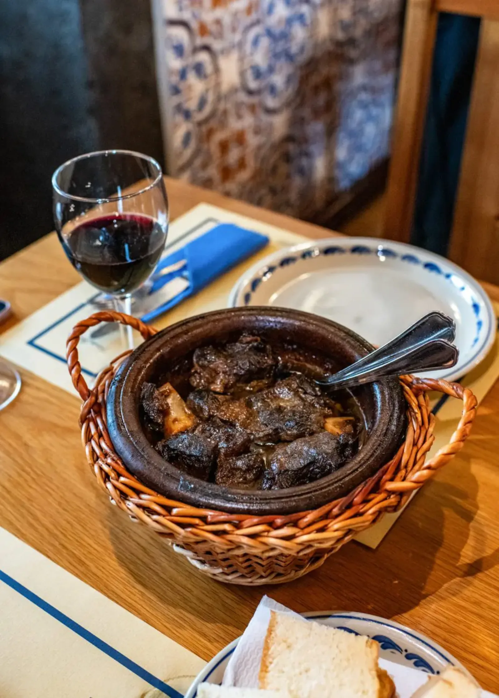 Alcatra — Terceira's slow-baked beef stew served at the table, Azores